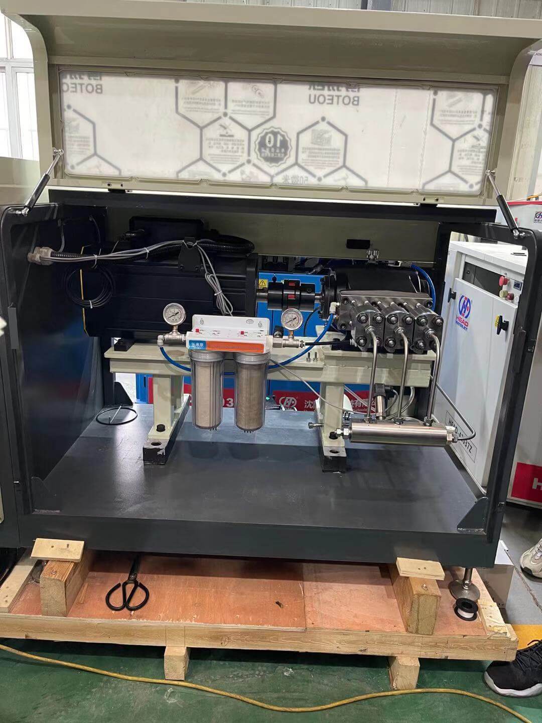 Comparative advantages of direct drive pump and high hydraulic pump